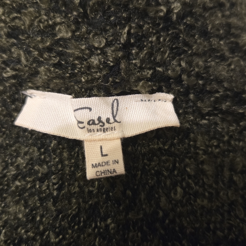 Easel Sweater - Picture 5 of 6